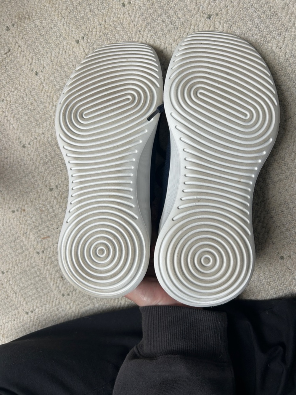 allbirds Navy Wool Lace-Up Sneakers with White Sole - Picture 4 of 9